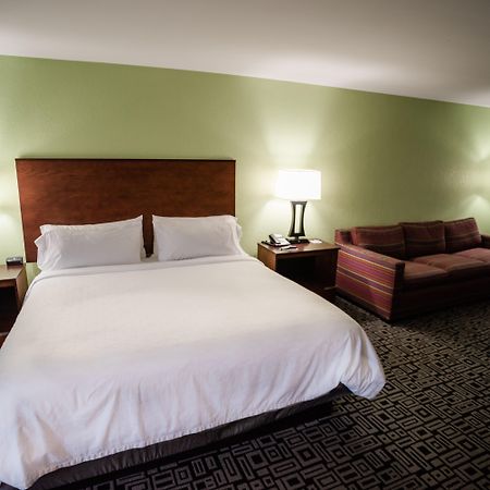 Holiday Inn Express Hickory - Hickory Mart By Ihg Kültér fotó